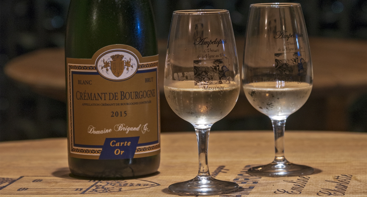 Wine tasting in Bourgogne © Alain DOIRE – BFC Tourisme