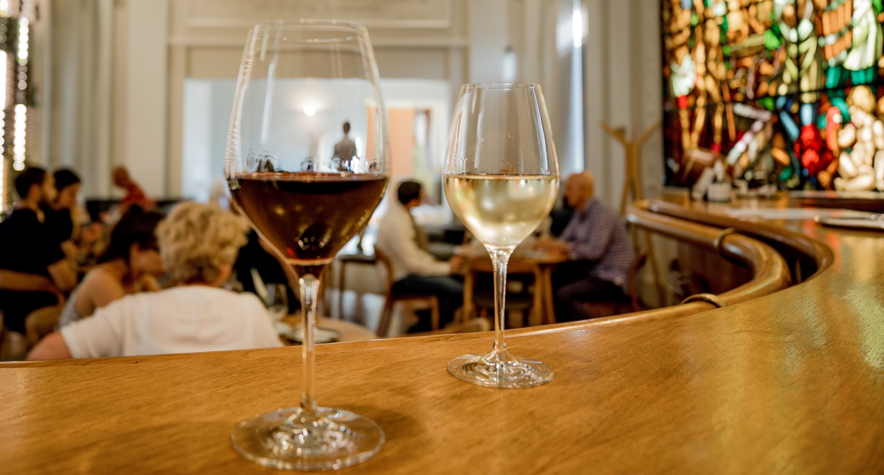 Bordeaux's appellations at the Bar à Vin © G.BONNAUD
