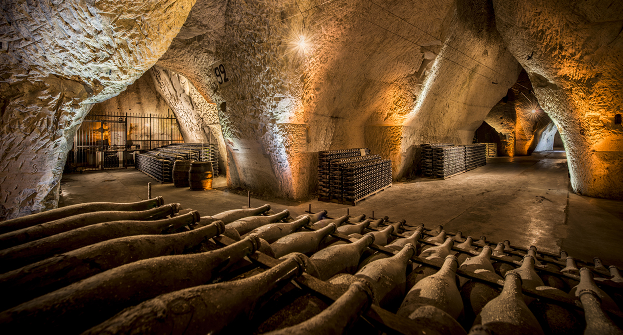 veuve clicquot cellar tour