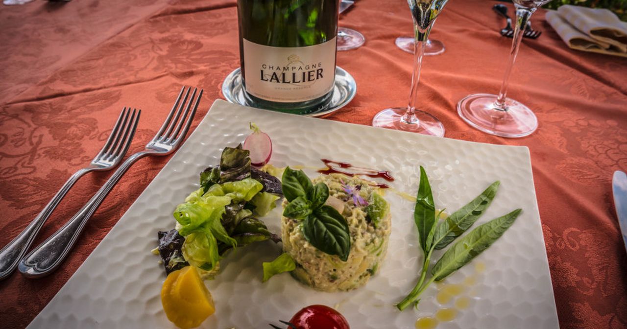 Champagne & Food pairing ©Carol Cain