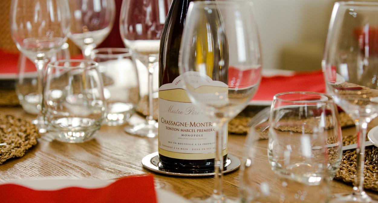 Initiation à la dégustation de vins en Bourgogne © Gerard Leblanc