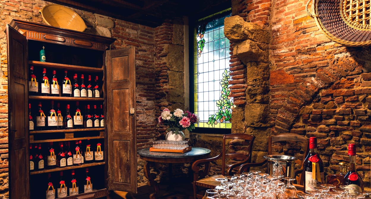 The Armagnacs and Flocs de Gascogne tasting room © Y. Chejovon
